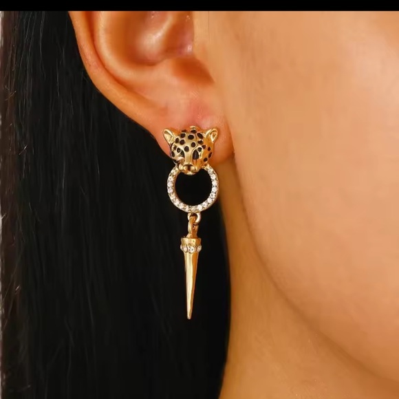 Cheetah Leopard Head Cone Pendant Earrings - Picture 3 of 7